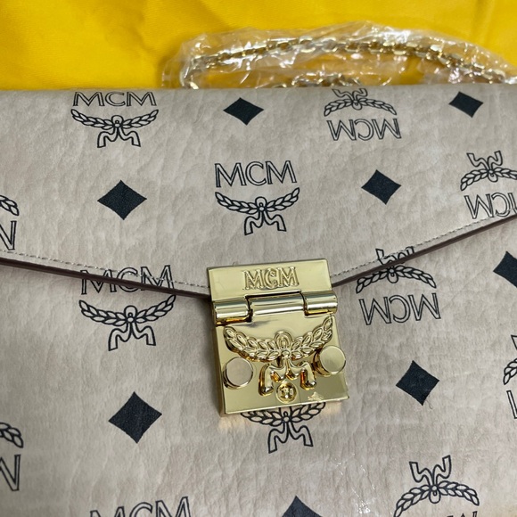 MCM New Patricia Logo Visetos Monogram Soft beige & Black Crossbody Bag - Picture 3 of 7